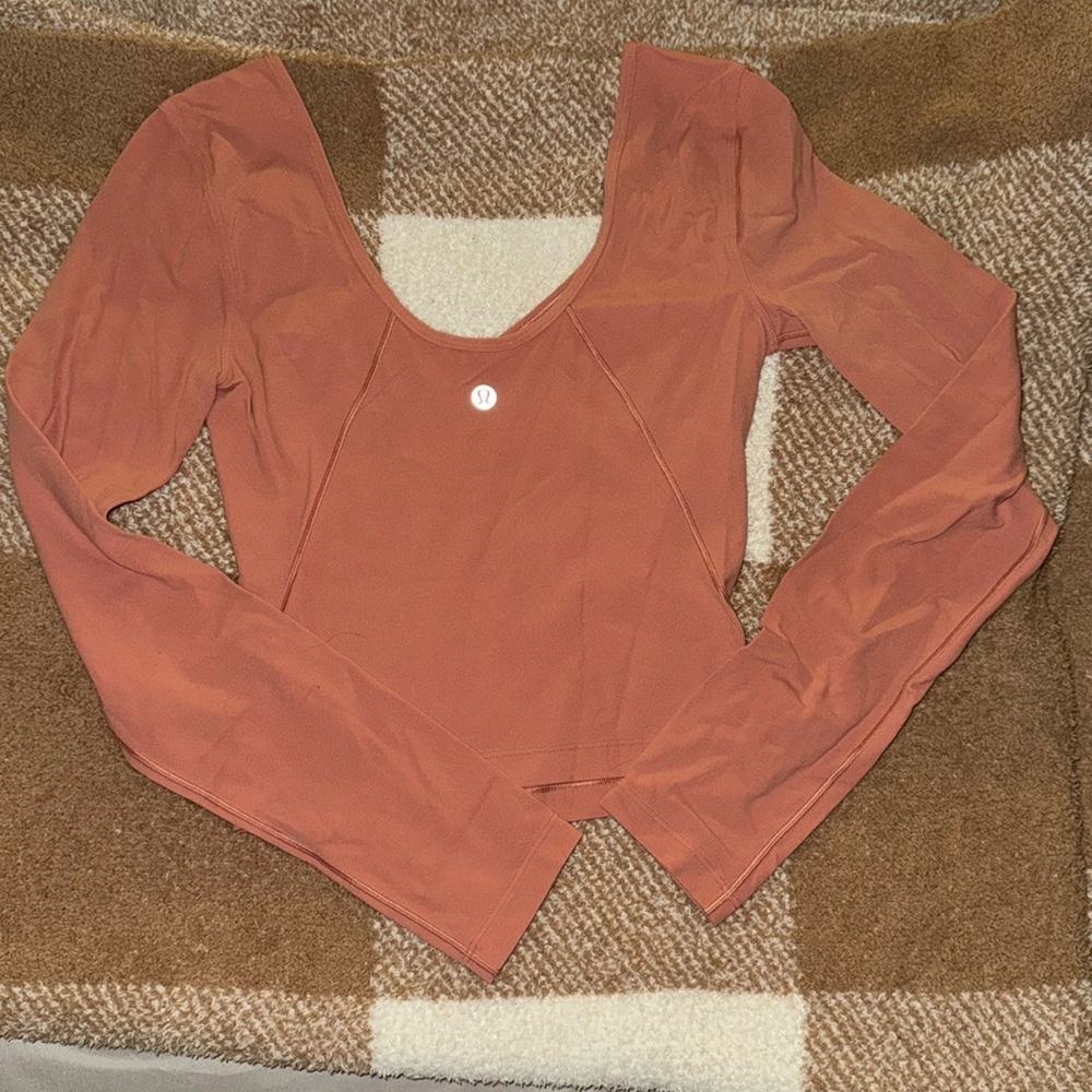 Lululemon Size 4 Align Cropped Long Sleeve in Pink Savannah
